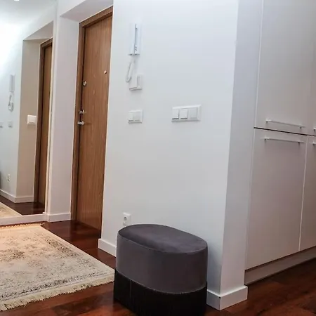 #stayhere - Spacious Luxury Town Hall 3bdr