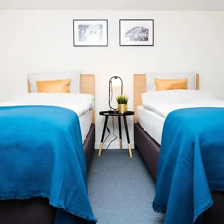 #stayhere - Spacious Luxury Town Hall 3bdr *
