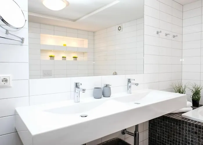 Lejlighed #stayhere - Spacious Luxury Town Hall 3bdr